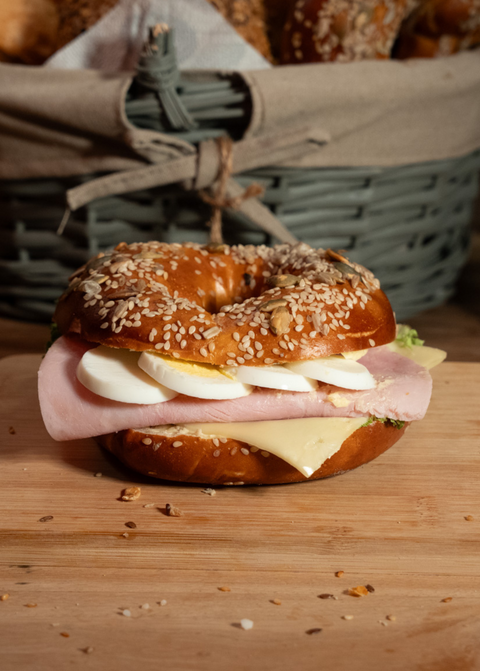 Laugenbagel